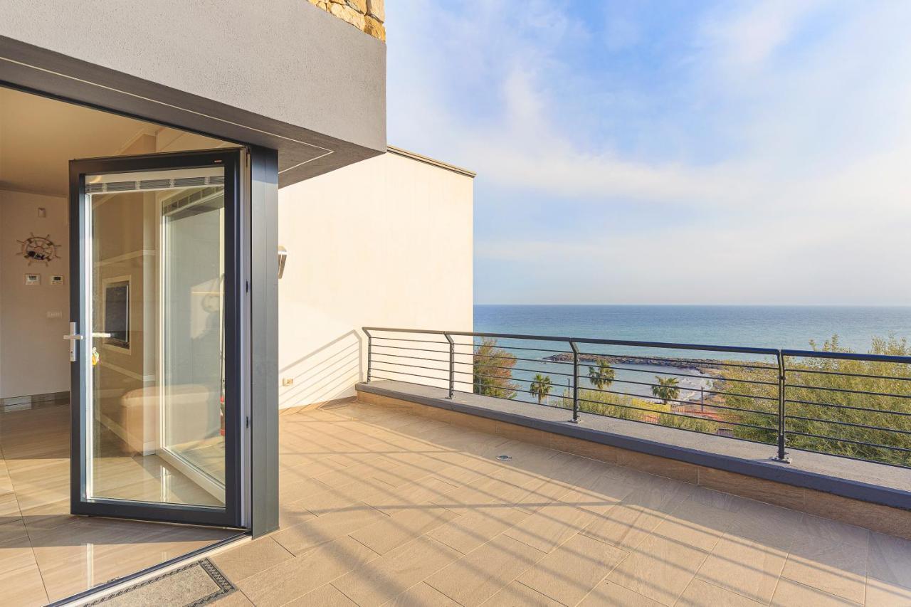 Il Marino - Santo Stefano Apartment Santo Stefano al Mare Exterior photo