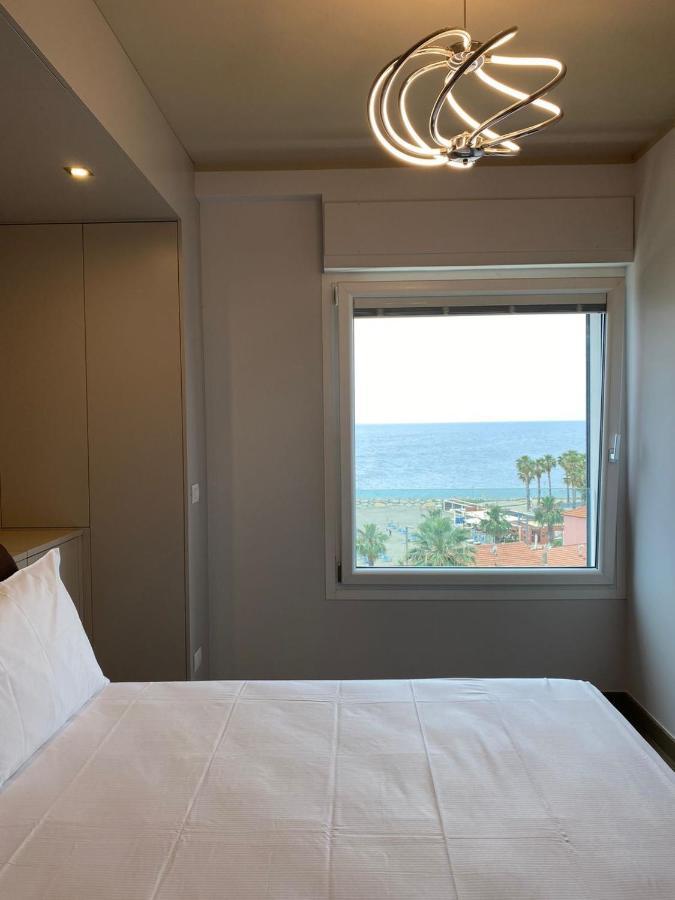 Il Marino - Santo Stefano Apartment Santo Stefano al Mare Exterior photo